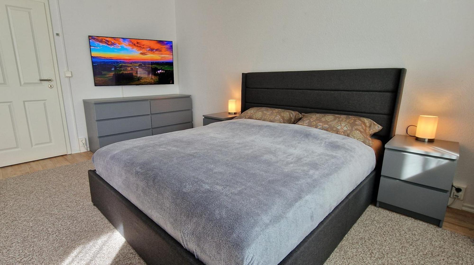 Zentrum Apartment - Oled Tv - Ps4 - Balkon - Parking Хемніц Екстер'єр фото